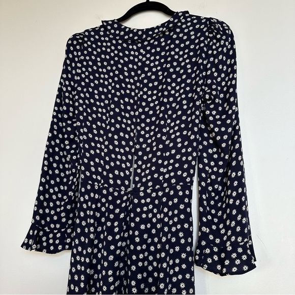 Reformation Heidi Dress in Navy Blue Daisy Print Size 2 - Picture 6 of 13